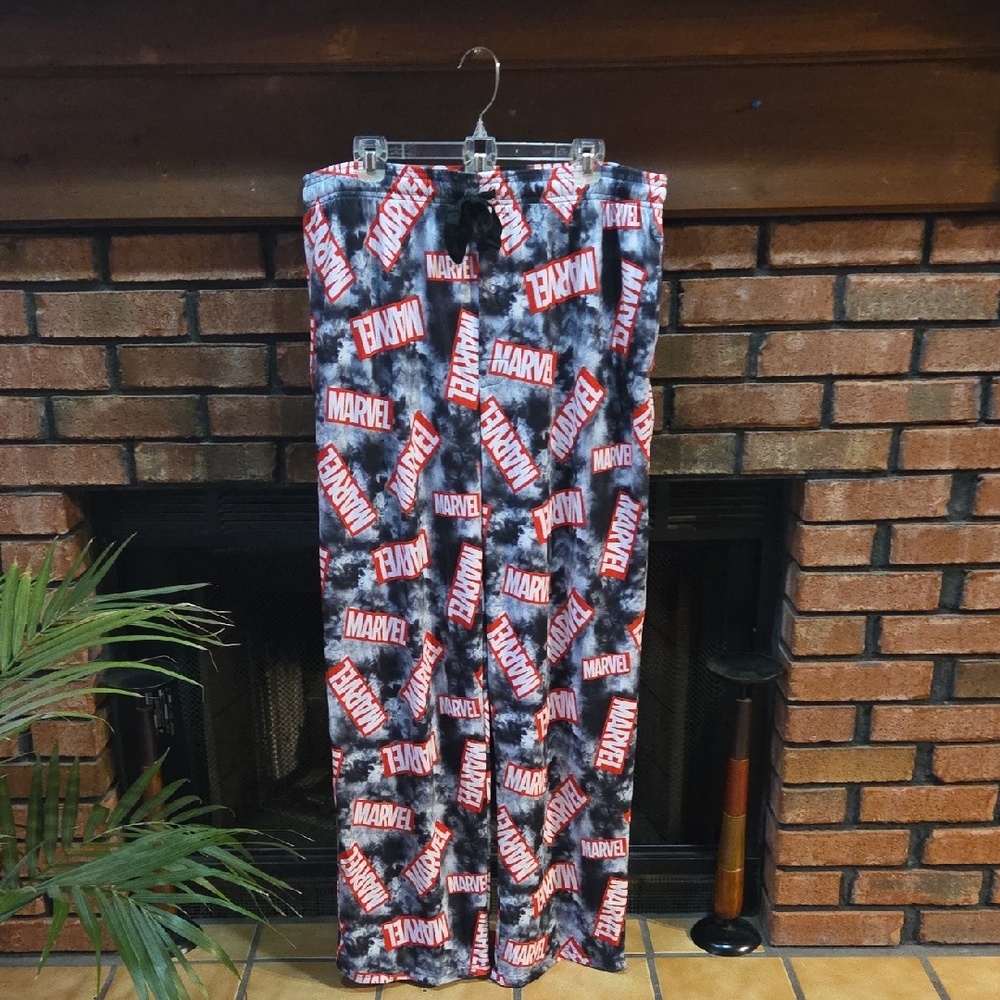 Marvel Black and Red Logo Print Mens Lounge Pants